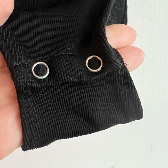 Urban Outfitters Out From Under Square Neck Bodysuit W Spaghetti Straps - Small - Picture 2 of 8